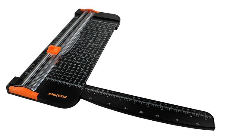 Popierinė giljotina – trimeris