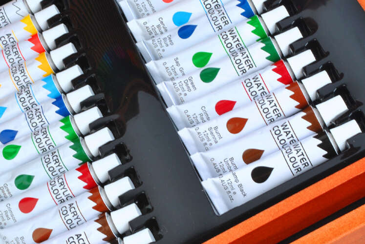 Tapybos rinkinys 174 vienetai lagamine