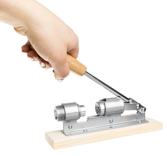 Spragtukas ant stovo