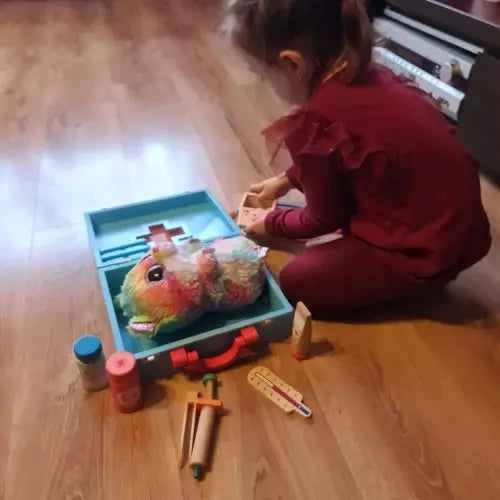 Mažasis gydytojo rinkinys - medinis Kruzzel 19869 m