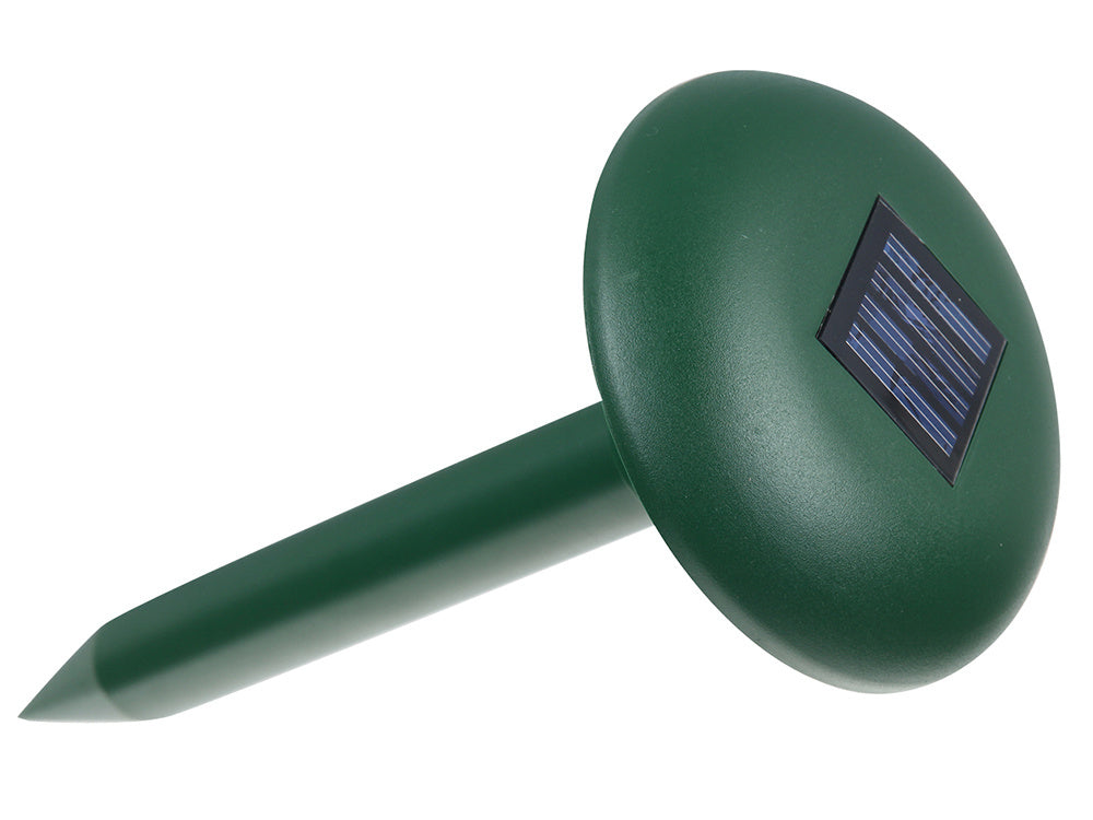 Saulės molių atbaidymo nuo kenkėjų priemonė