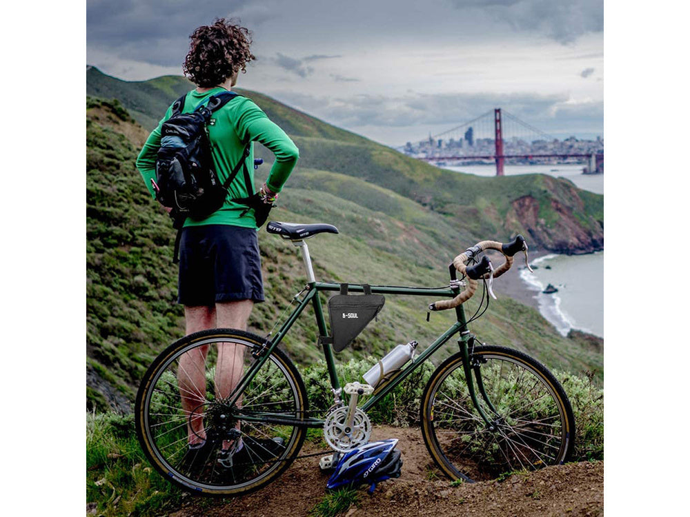 Dviračio krepšys po rėmu