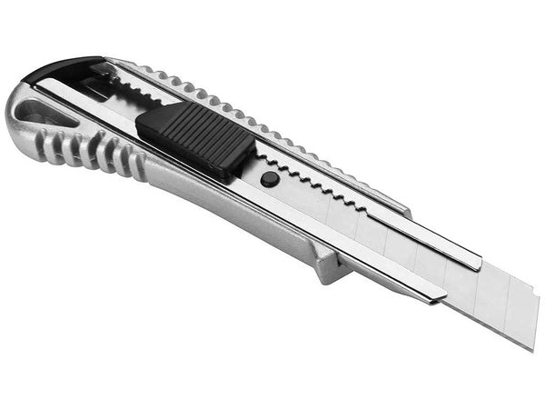 Tapetų peilis metaliniais ašmenimis 18 mm nulaužiama geležtė