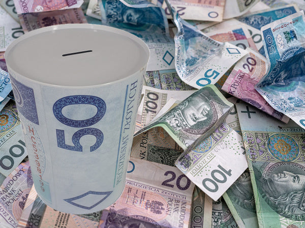 Metalinė pinigų dėžutė banknotams