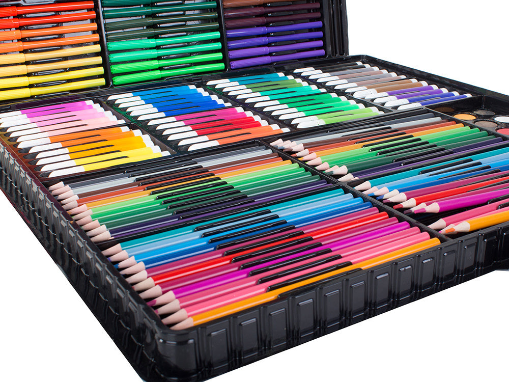 Artistic painting set in case 288 vnt.