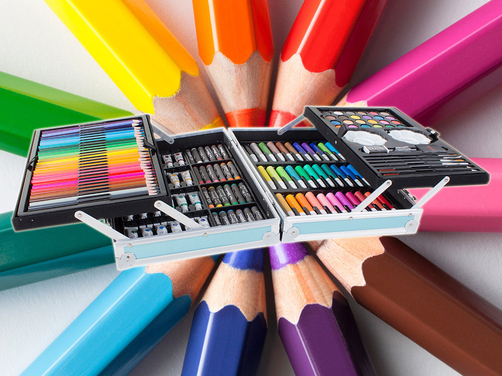 Menininkų rinkinys tapybai dėžutėje 145 vnt.