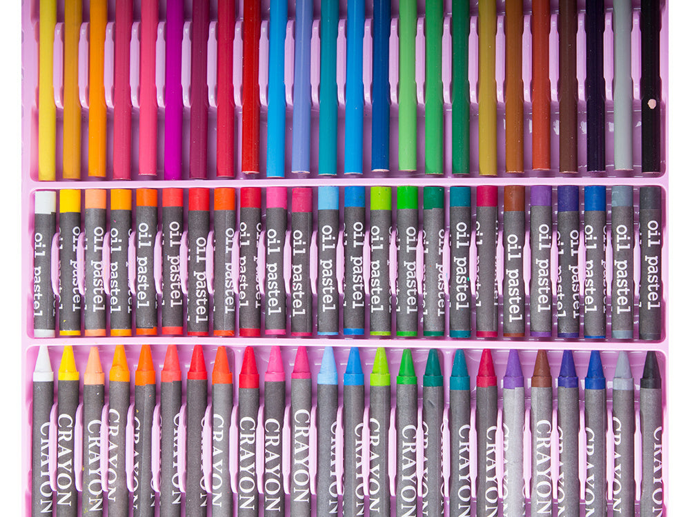 Artist's set painting case 168 vnt.