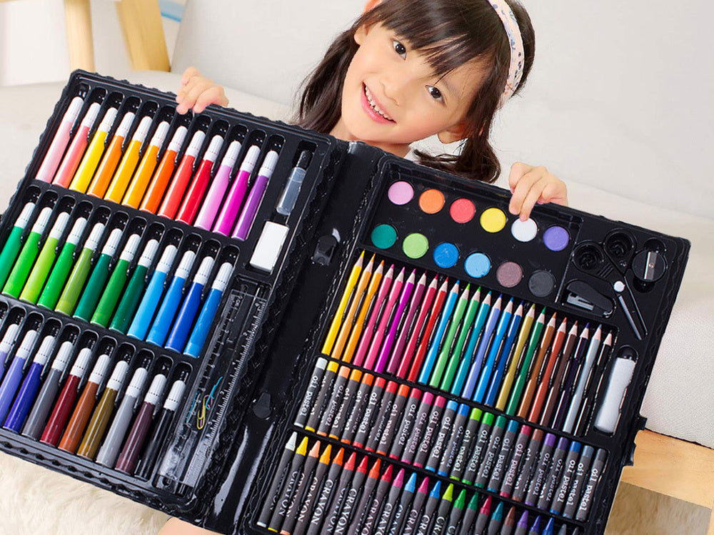 Menininkų rinkinys tapybai dėžutėje 150 vnt.