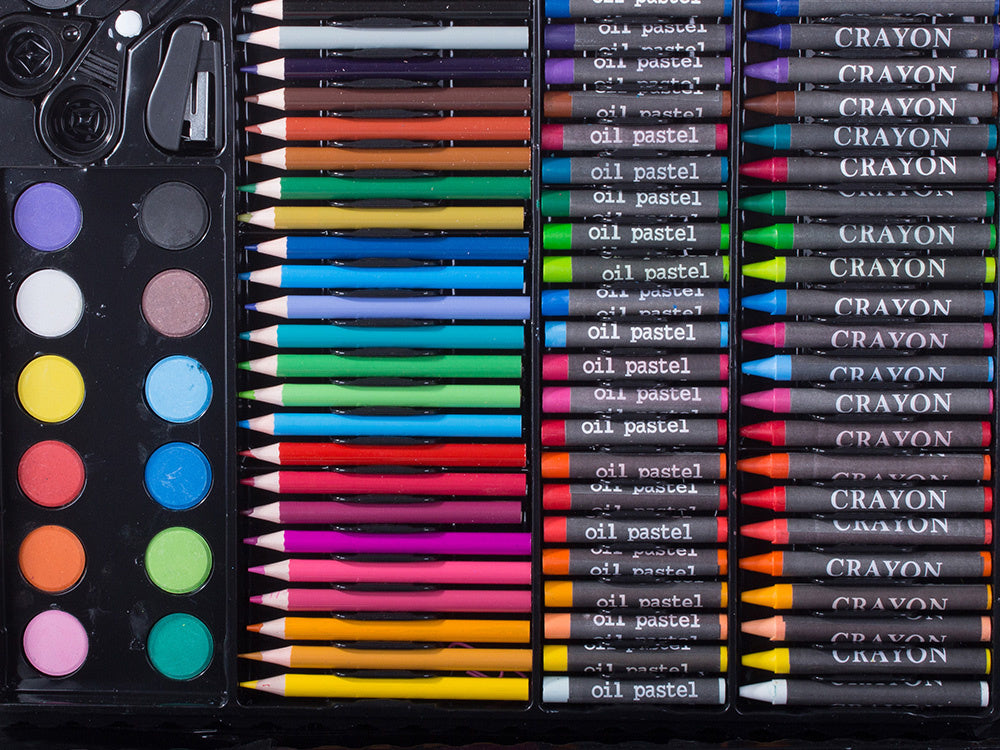 Menininkų rinkinys tapybai dėžutėje 150 vnt.