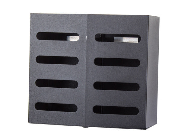 Ant sienos montuojamas stalo įrankių organizatorius su nusausintuvu