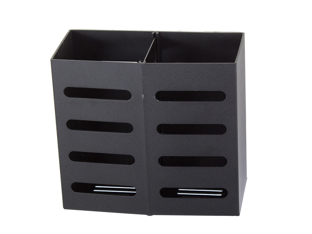 Ant sienos montuojamas stalo įrankių organizatorius su nusausintuvu