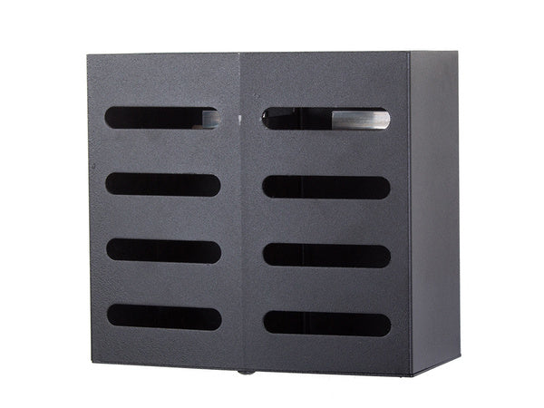 Ant sienos montuojamas stalo įrankių organizatorius su nusausintuvu