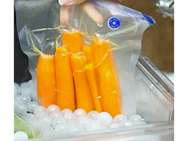 Vakuuminis siurblys maisto vakuuminiams maišeliams