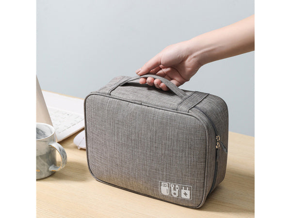 Kelioninis krepšys įkrovikliams ir kabeliams organizuoti