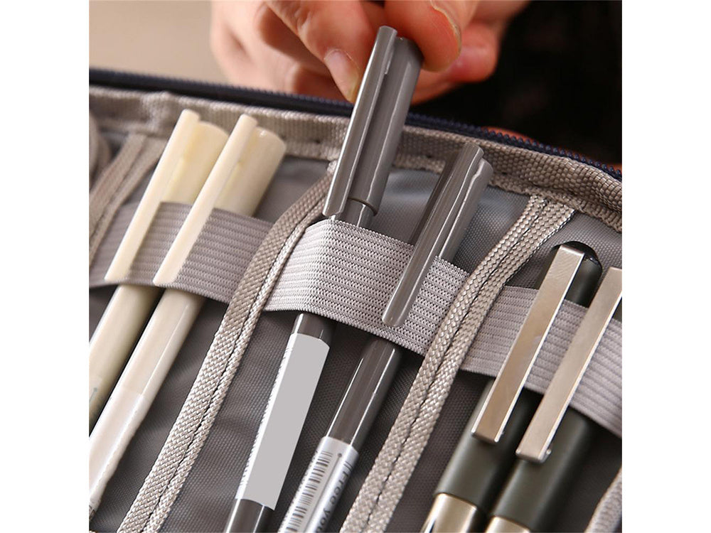 Kelioninis krepšys kabeliams ir įkrovikliams