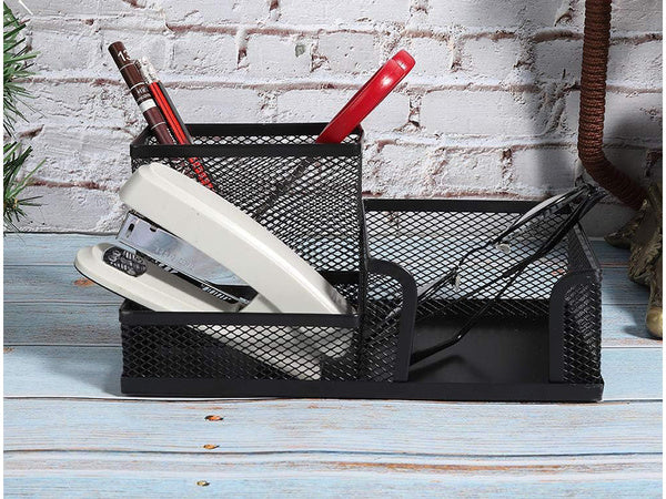 Metalinis rašomojo stalo organizatorius su 3 skyriais