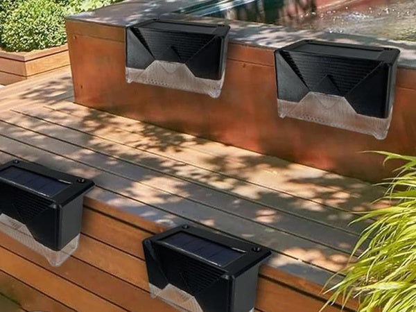 Saulės šviesos 4 vnt vadovaujama sodo laiptų terasos tvoros sutemų jutiklis