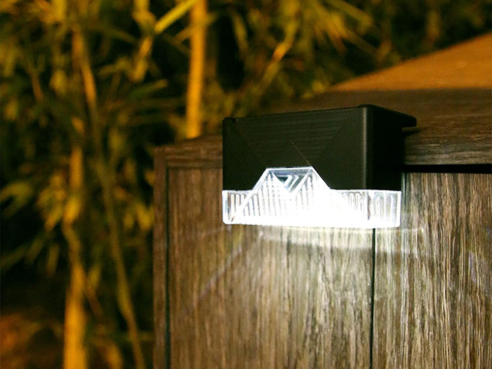 Saulės šviesos 4 vnt vadovaujama sodo laiptų terasos tvoros sutemų jutiklis