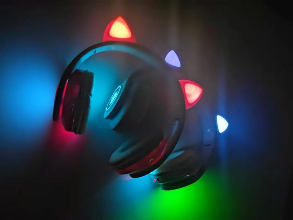 Belaidės ausinės "bluetooth" radijo fm mp3 katės ausys led apšvietimas, Juoda, Szín, Fekete