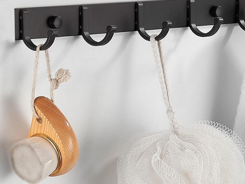 Sieninis drabužių stovas prieškambario vonios kambariui 5 kabliukai