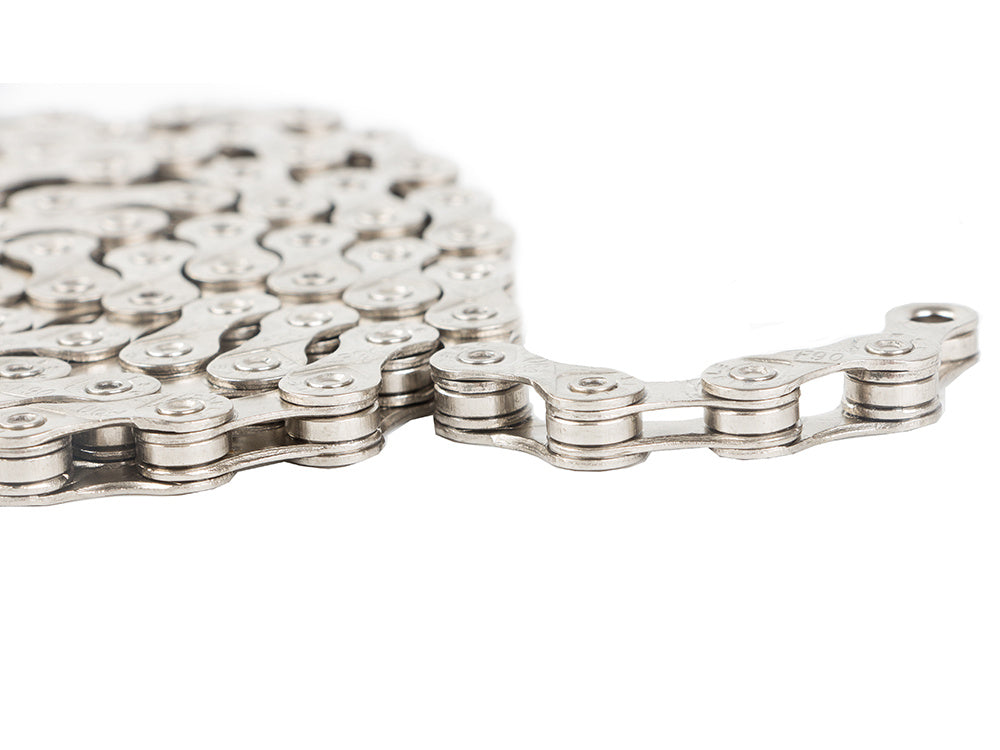 Dviračio grandinės 116 tarpinių dydžių 1/2x3/32 6/7/8 diapazonas + pjovimo laikiklis