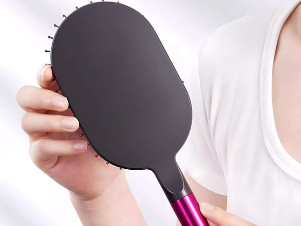 Masažinis plaukų šepetys, skirtas iššukavimui, galvos masažui + šukos