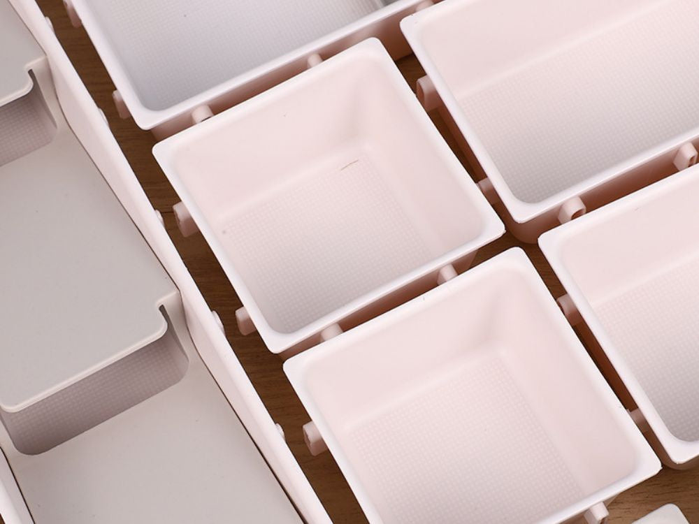 Didelis kosmetikos organizatorius modulinis stalčių įdėklas 12 elementų