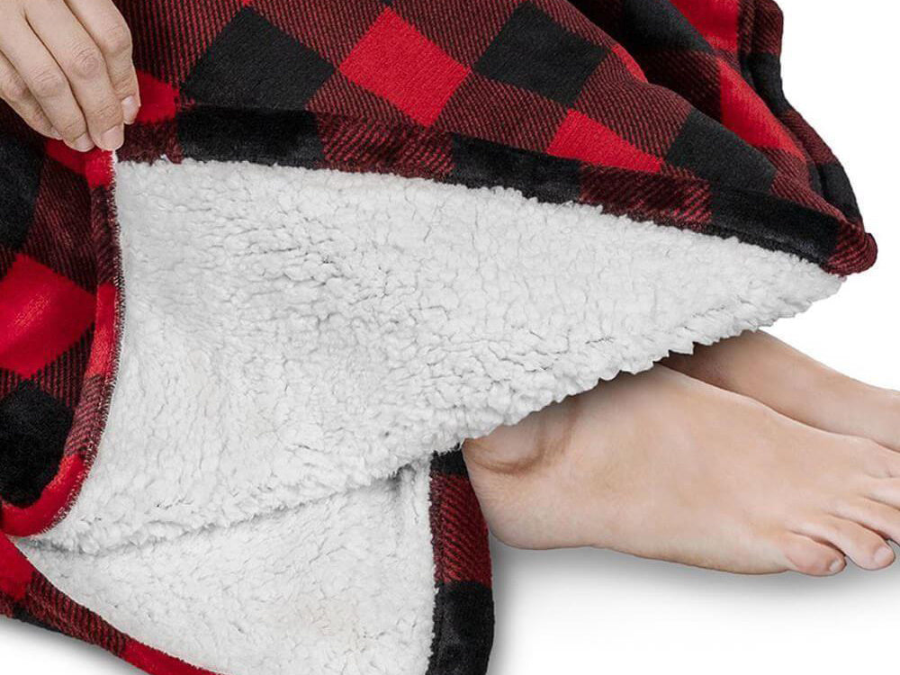 Megztinis šiltas oversize antklodė xxl 2in1 storas kailis minkštas gobtuvas su gobtuvu chalatas, Raudona, Szín, Piros