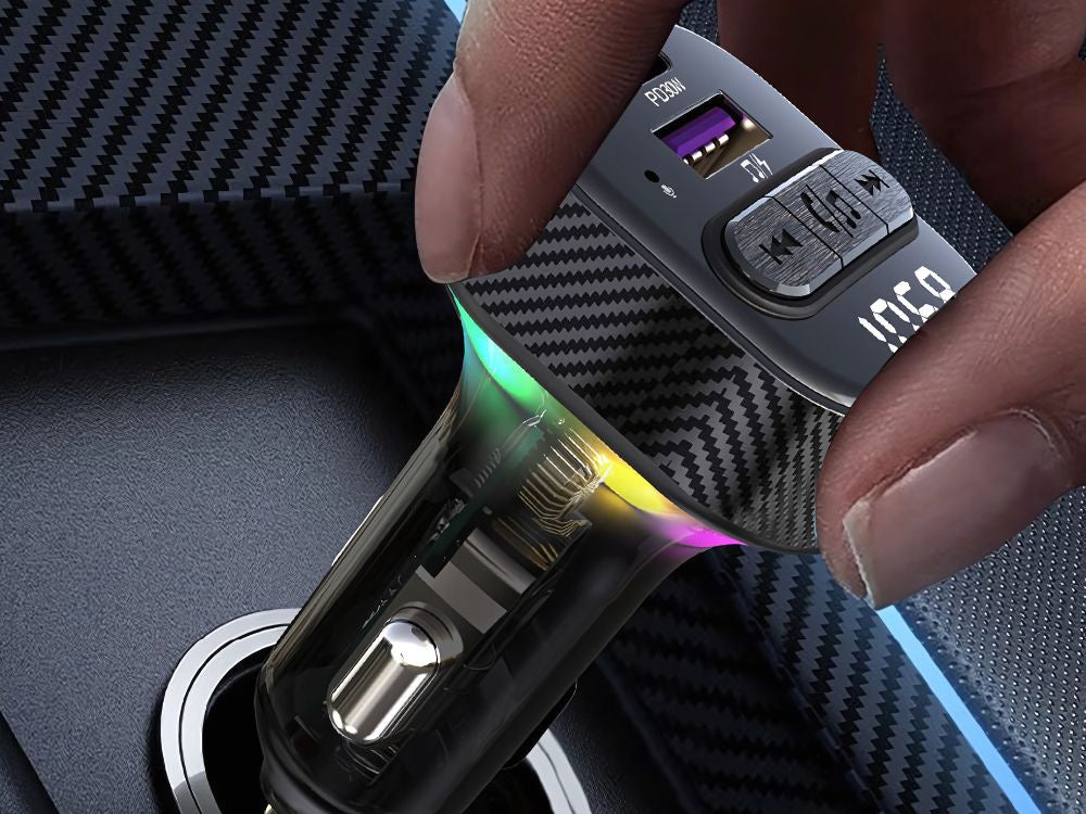 Automobilinis siųstuvas fm mp3/wma usb a+usb c 30w bluetooth 5.3 led qc 3.0