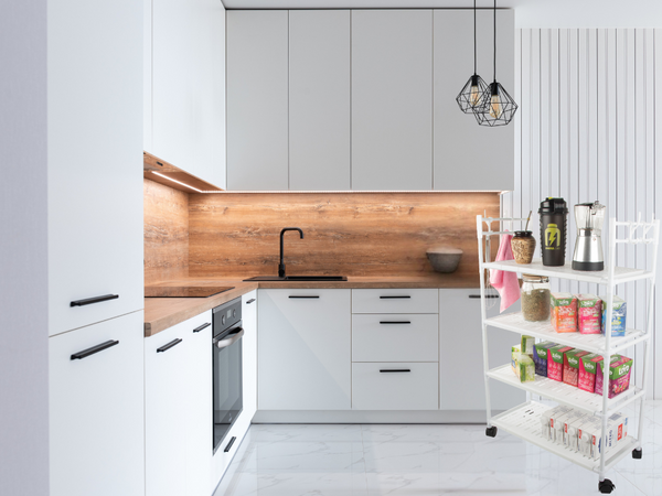 Vonios lentyna virtuvės spintelė mobilus lentynas ant ratų 4 lygių kabliukai