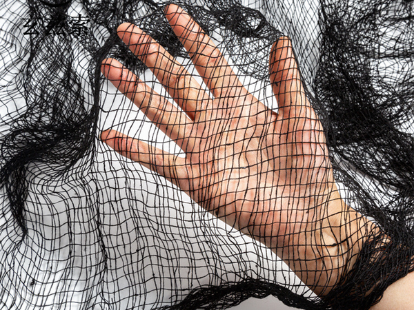 Dirbtinis didelis juodas voratinklis helovino dekoracijos 2 vnt.