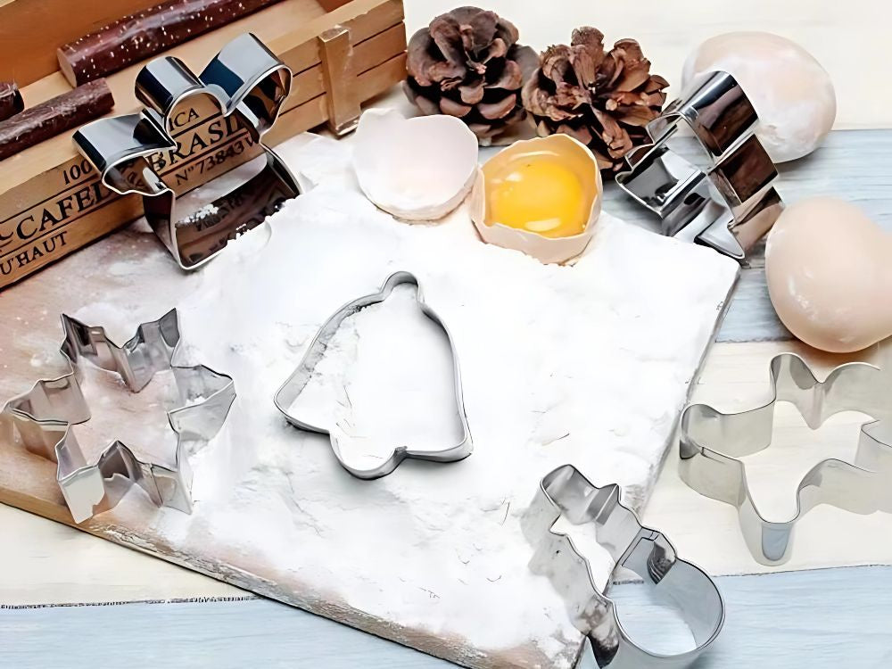 Kepimo skardos 6 dalių kalėdinių meduolių rinkinys plienas