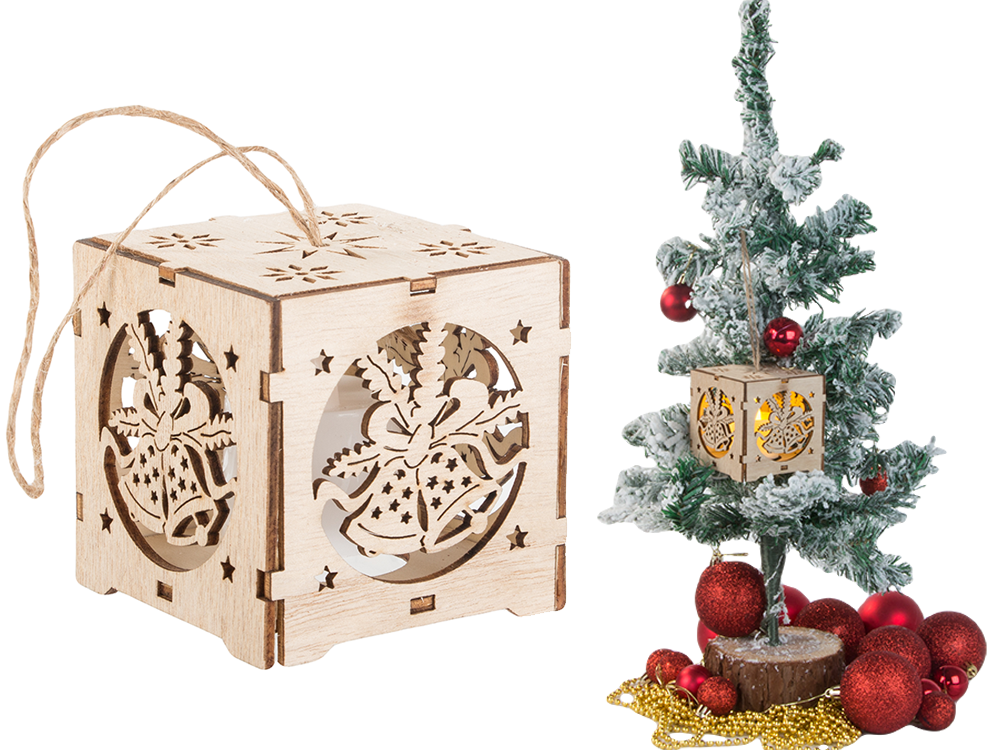 Medinis kabantis žibintas kalėdų eglutės apšvietimas kalėdinis ornamentas varpeliai