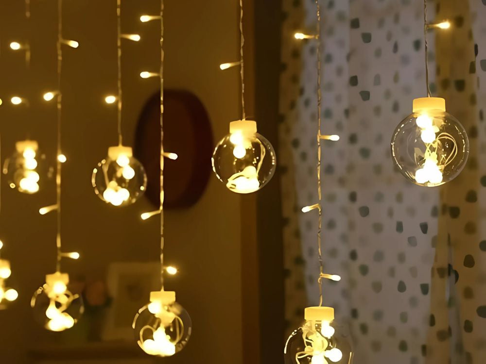 Šviesos užuolaida šventinė girlianda bauble dekoravimas 138 vadovaujama šilta spalva ip44