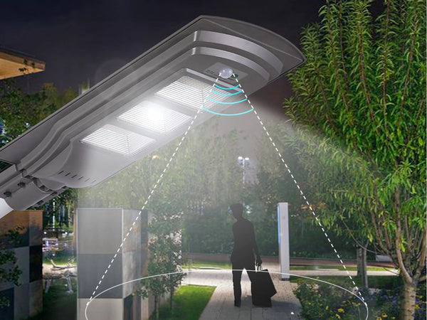 Saulės gatvės žibintas su nuotolinio valdymo judesio ir sutemų jutikliu ip65