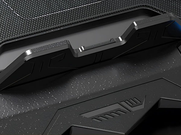 Nešiojamojo kompiuterio aušinimo padas buvo reguliuojamas su usb prievadu