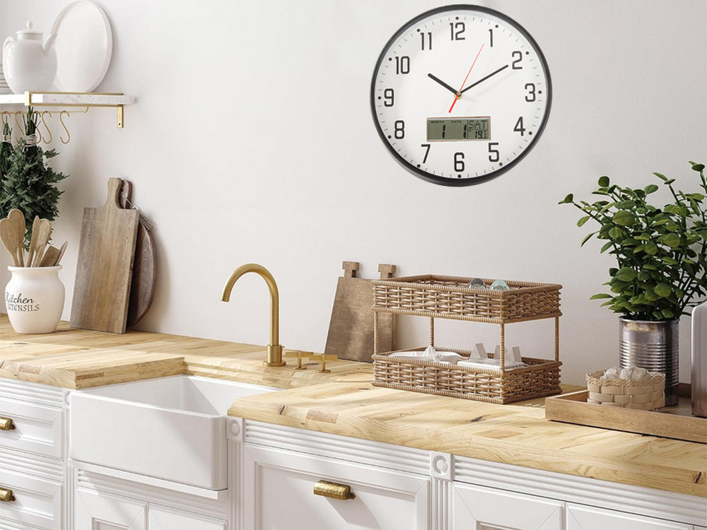 Sieninis laikrodis didelis tylus 30cm apvalus rodyklė data temperatūra mediena