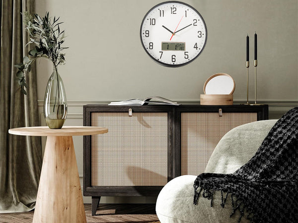 Sieninis laikrodis didelis tylus 30cm apvalus rodyklė data temperatūra mediena