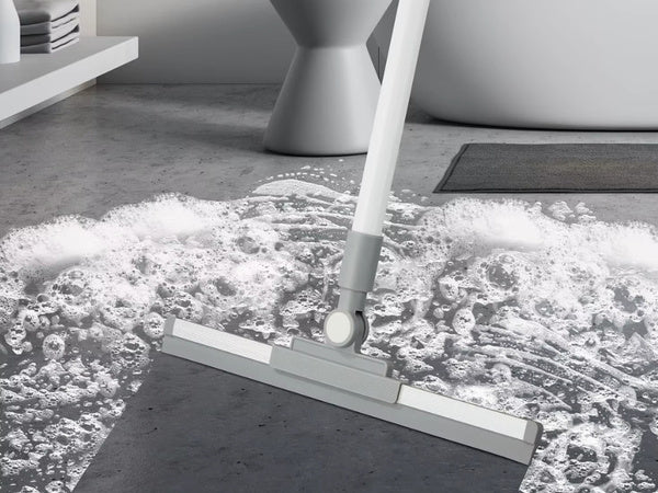 Vandens surinkimo grandiklis grindims, langams, stiklams, veidrodžiams šluota grandiklis