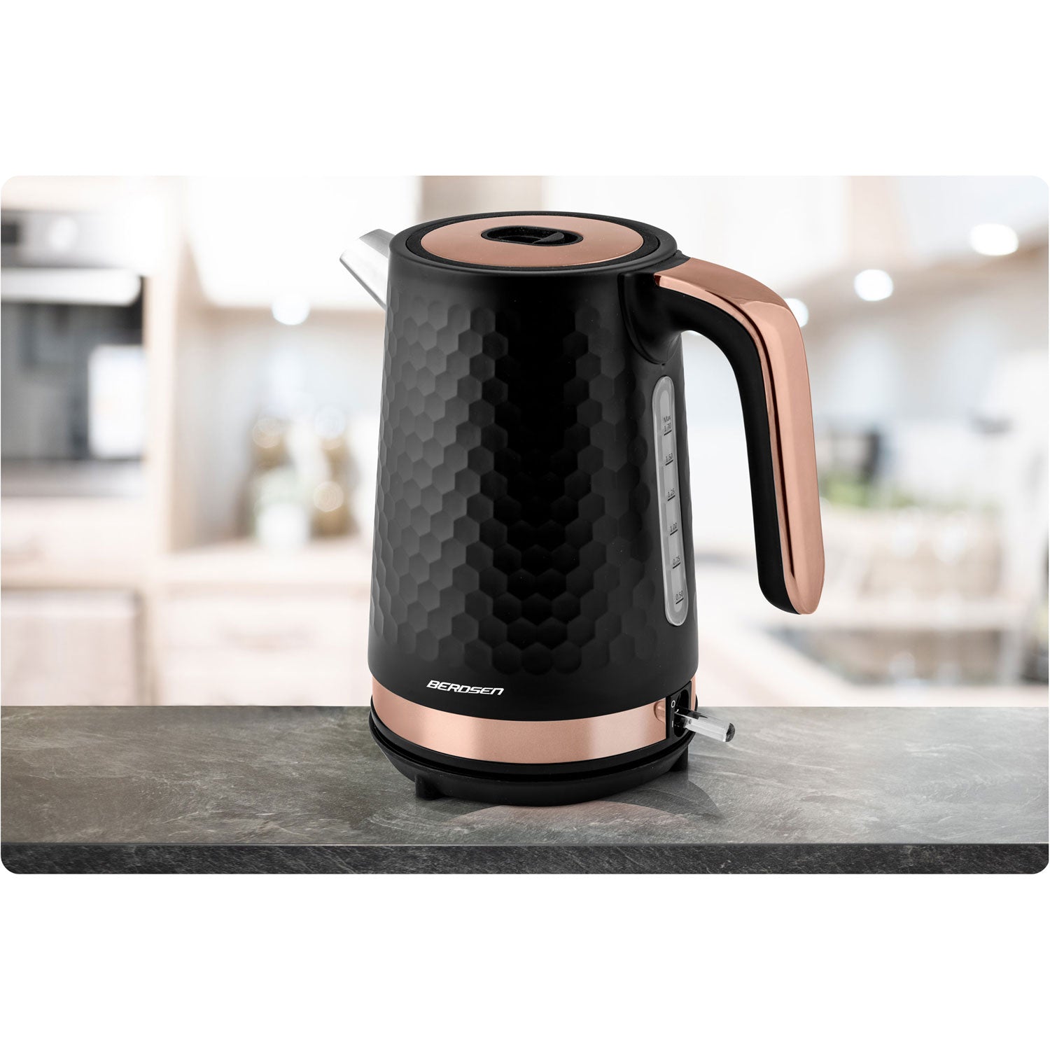 1,7 l elektrinis Berdsen BD-705 juodojo varinio arbatinis