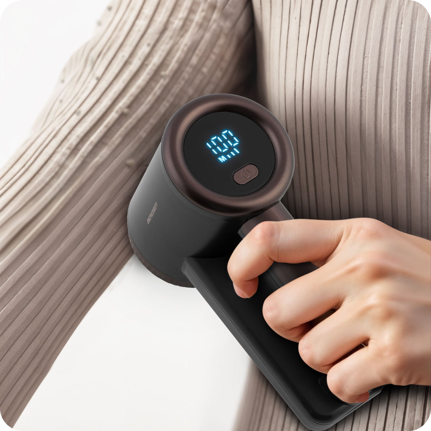 Elektrinė Berdsen BD-390 drabužių kirtimo mašina