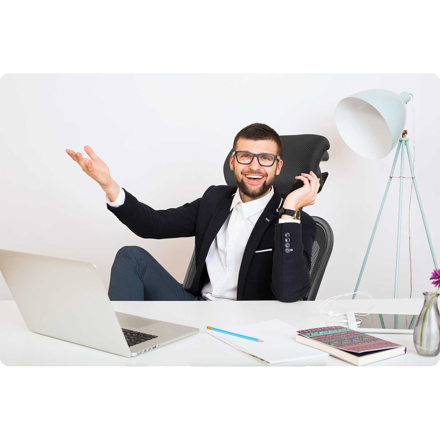 Sofotel Ryga, juodas, biuro kėdė iš mikrovilkių