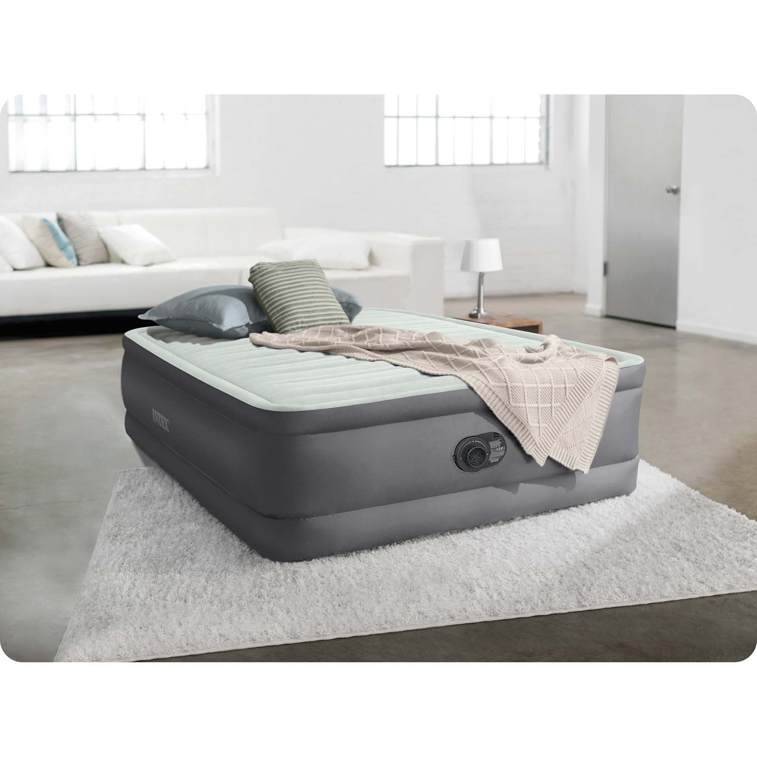 191x137x46 cm pučiamoji čiužinė su įmontuotu INTEX 64904ND elektriniu siurbliu