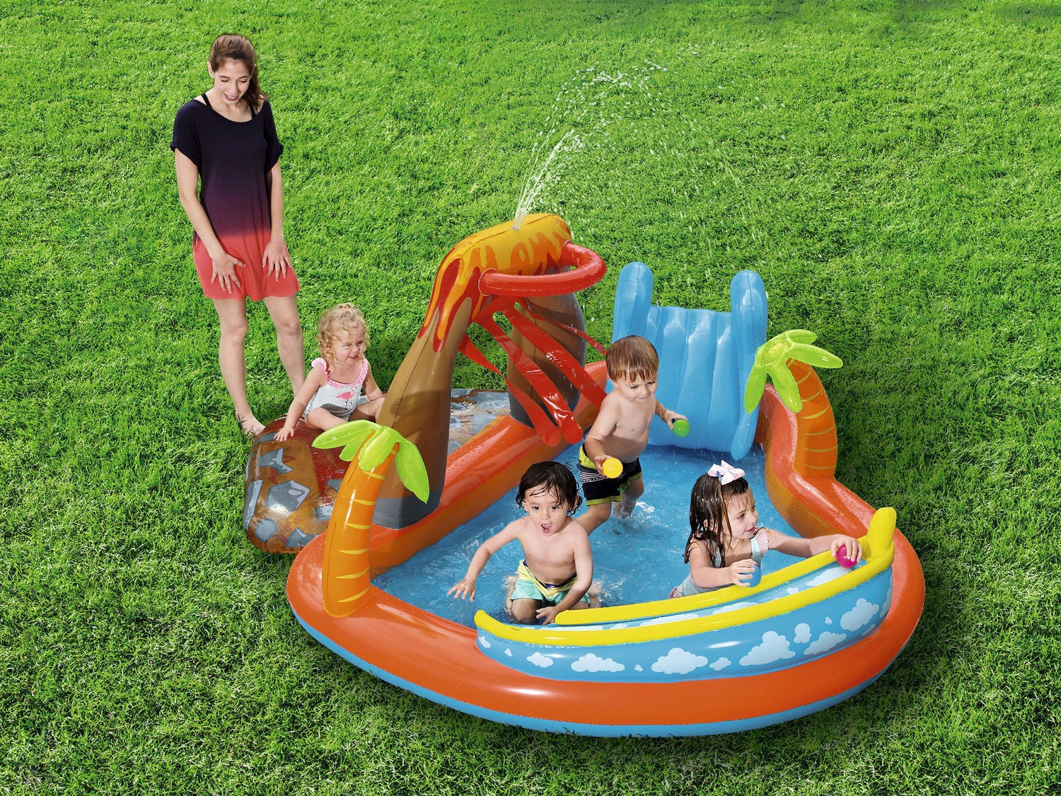 Lava Lagoon 265 x 265 x 104 cm pučiama žaidimų aikštelė