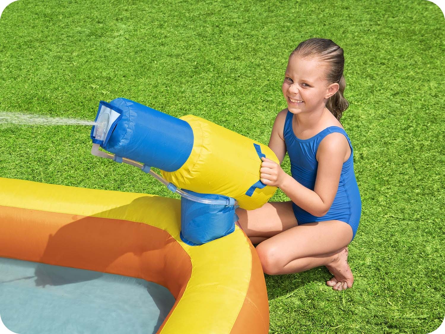 Drebėjimo žaidimų aikštelė Mega Park 551 x 502 x 265 cm Bestway 53377