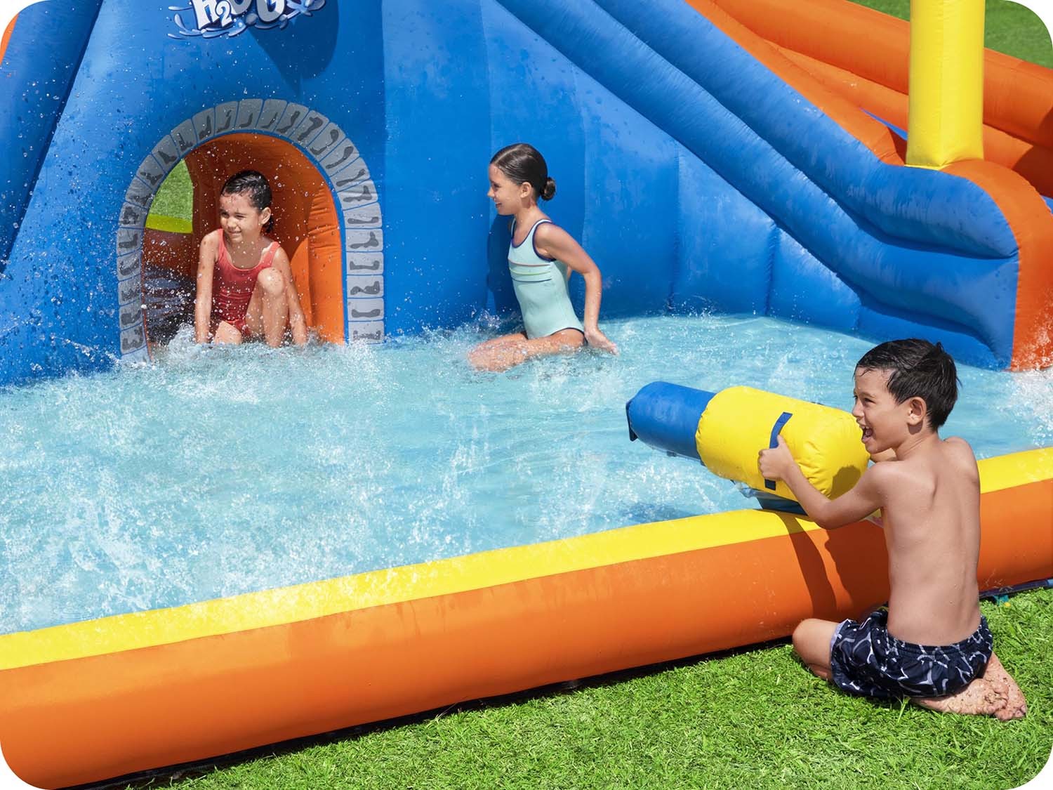 Drebėjimo žaidimų aikštelė Mega Park 551 x 502 x 265 cm Bestway 53377