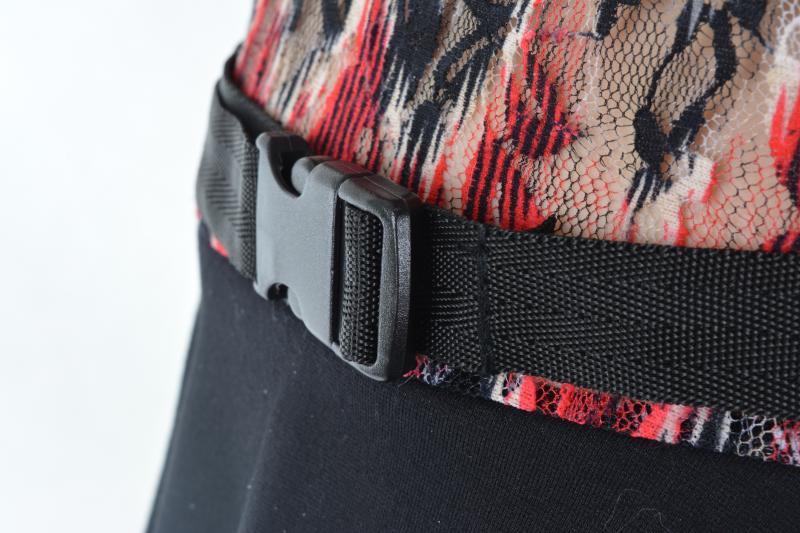 Vieno butelio aliejaus dėžutė + tuščias buteliukas (250 ml)