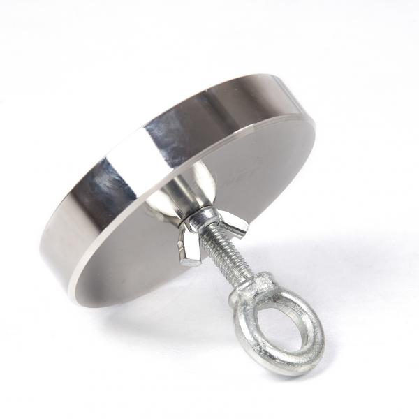 Juodasis magnetas F600