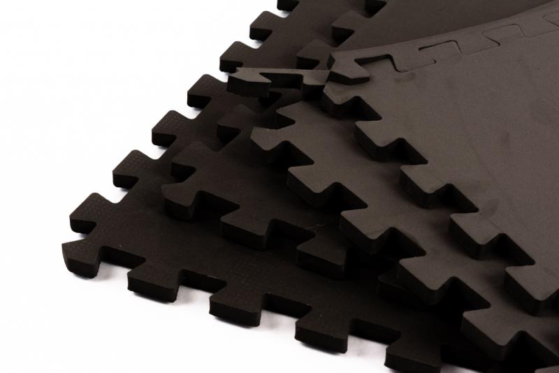 Sportinis putų grindų kilimėlis (4 vienetai, 60x60x1,2 cm)