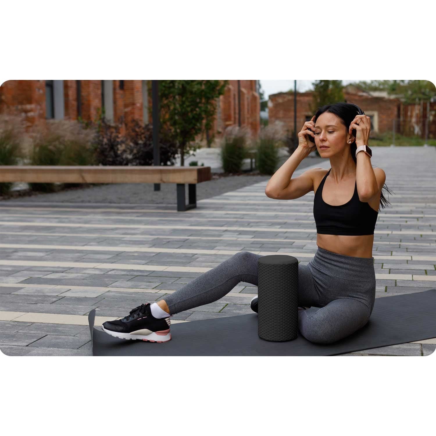 EVA NS-963 treniruočių ritinių ritinėlis juodas